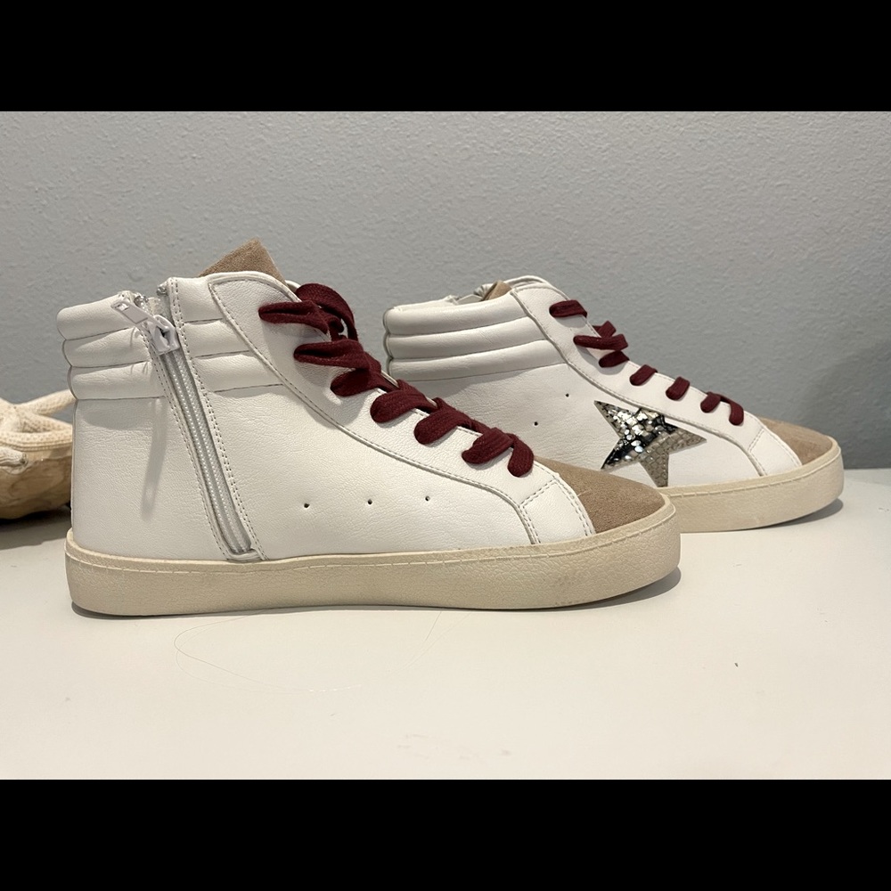 Steve Madden star shoes